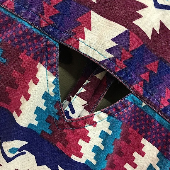SOLD! Funky Navajo Patterned Shirt - Picture 5 of 7